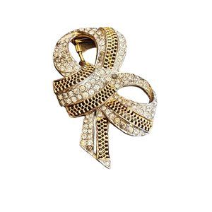 Vintage Rare Signed DeRosa Bow Fur Clip (A2707)